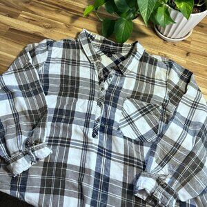 Torrid Size 5 Plaid Flannel pull-over shirt